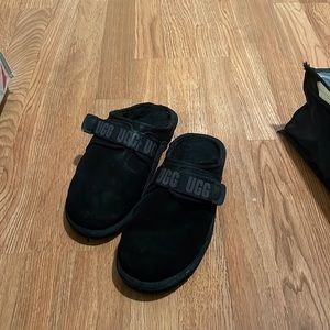 Uggs dune slip on